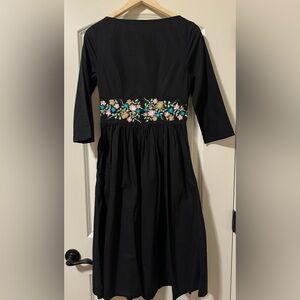 Eshakti Black Midi Dress w/ floral embroidered waist Size 4